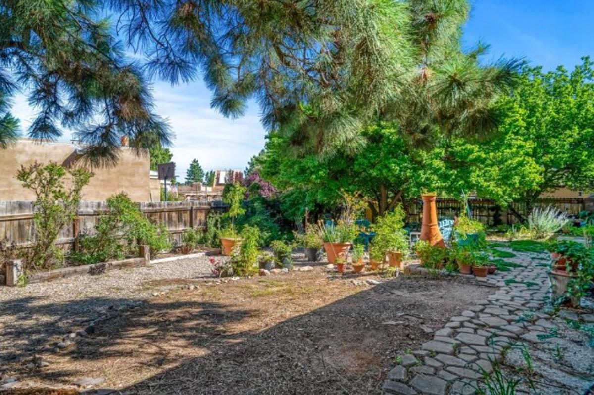 Picture of Home For Sale in Santa Fe, New Mexico, United States