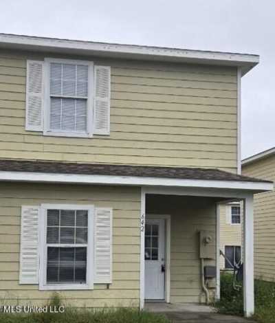 Home For Rent in Gulfport, Mississippi