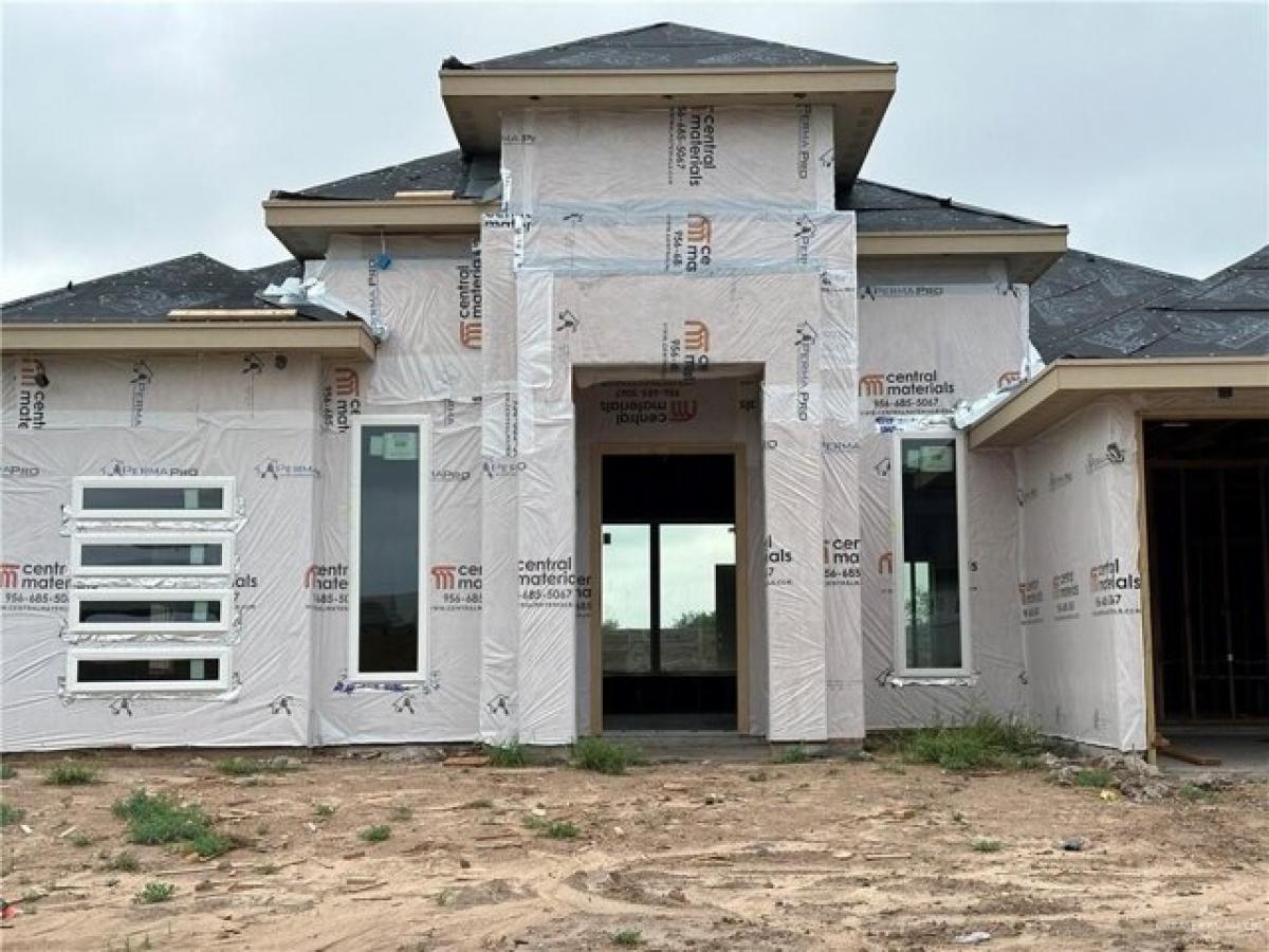 Picture of Home For Sale in Edinburg, Texas, United States