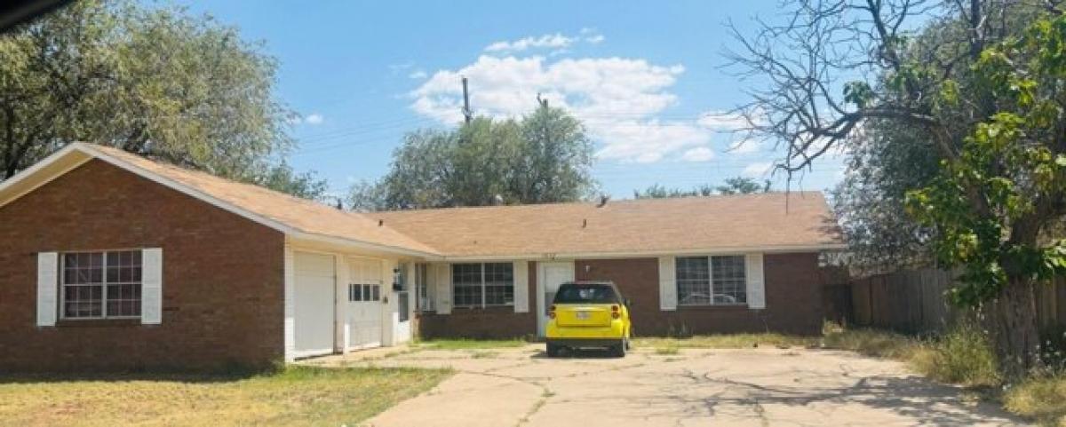 Picture of Home For Sale in Lubbock, Texas, United States