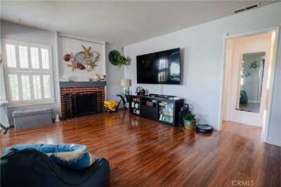 Home For Sale in Manhattan Beach, California