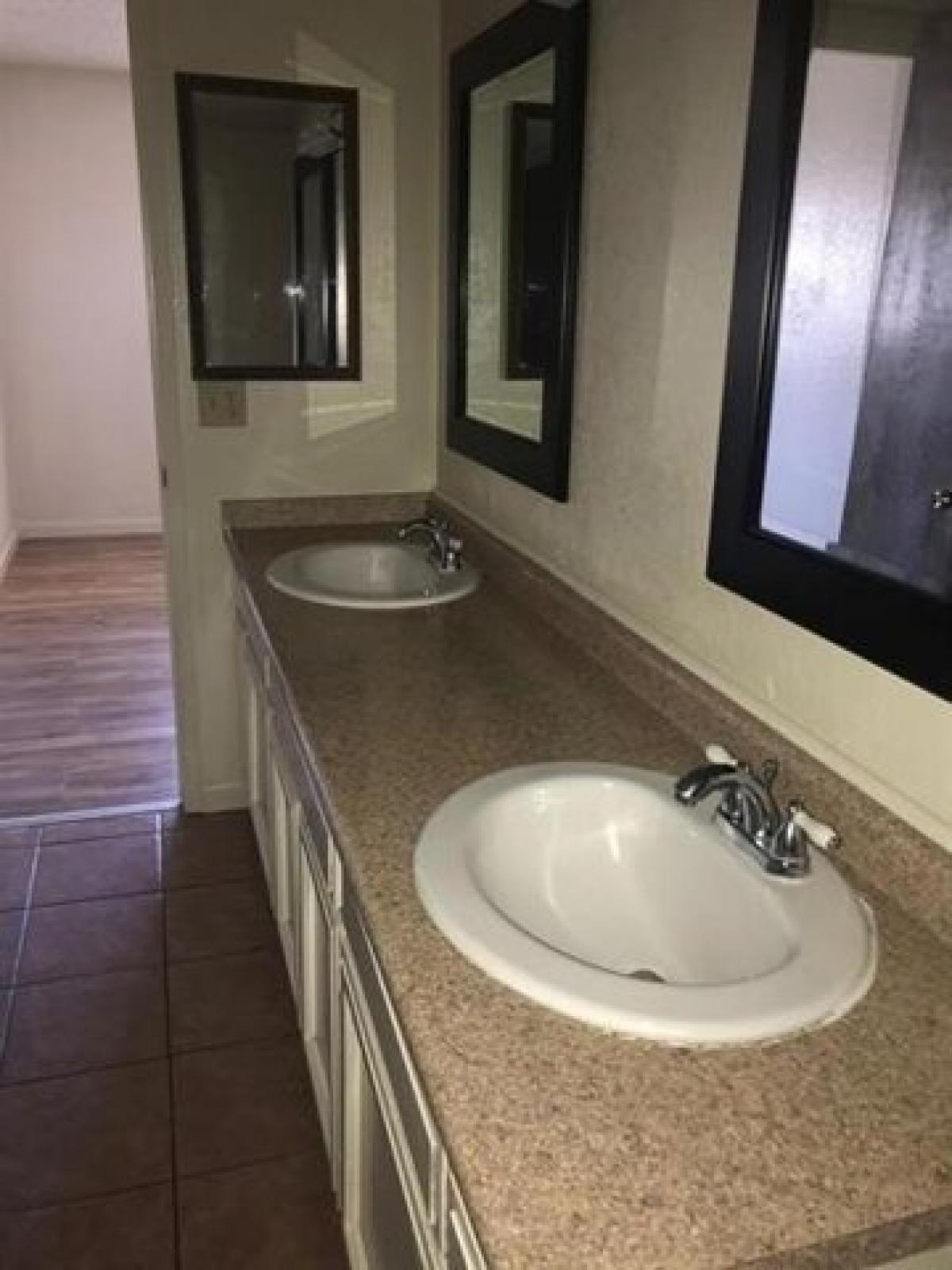 Picture of Home For Rent in Fresno, California, United States