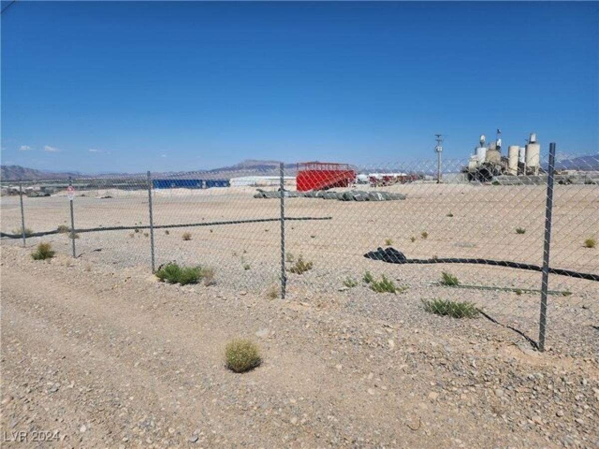 Picture of Residential Land For Sale in Pahrump, Nevada, United States