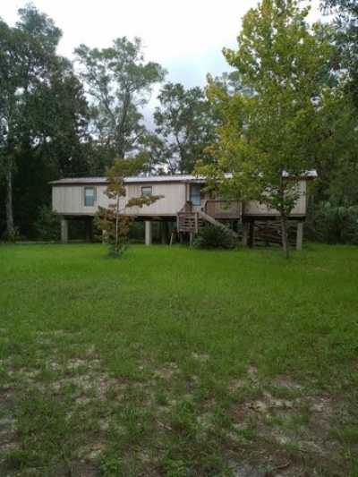 Home For Sale in Steinhatchee, Florida