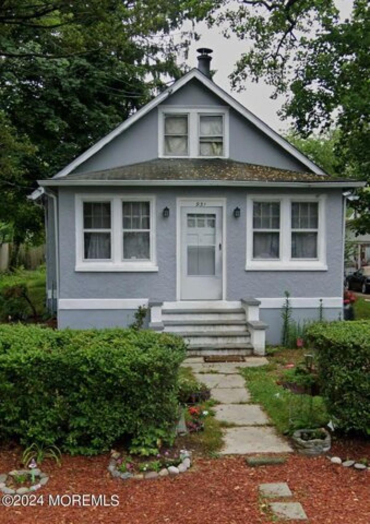 Picture of Home For Sale in Toms River, New Jersey, United States