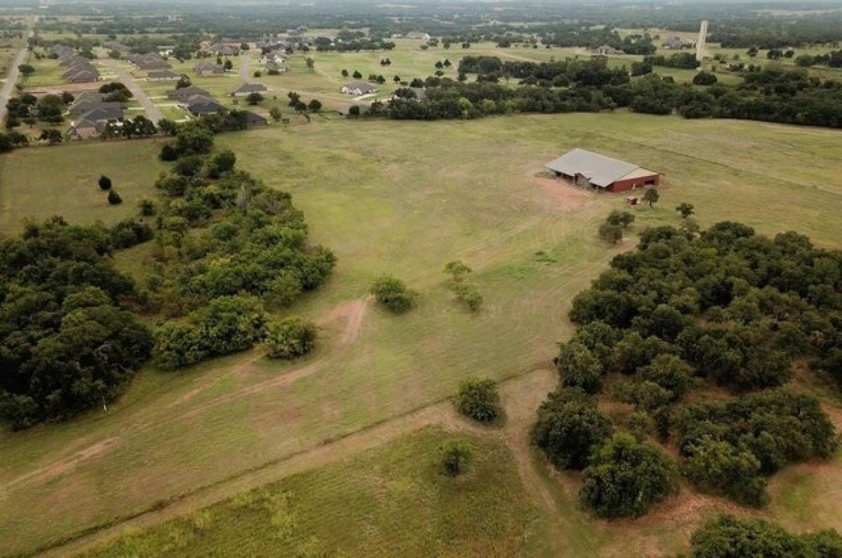 Picture of Residential Land For Sale in Blanchard, Oklahoma, United States