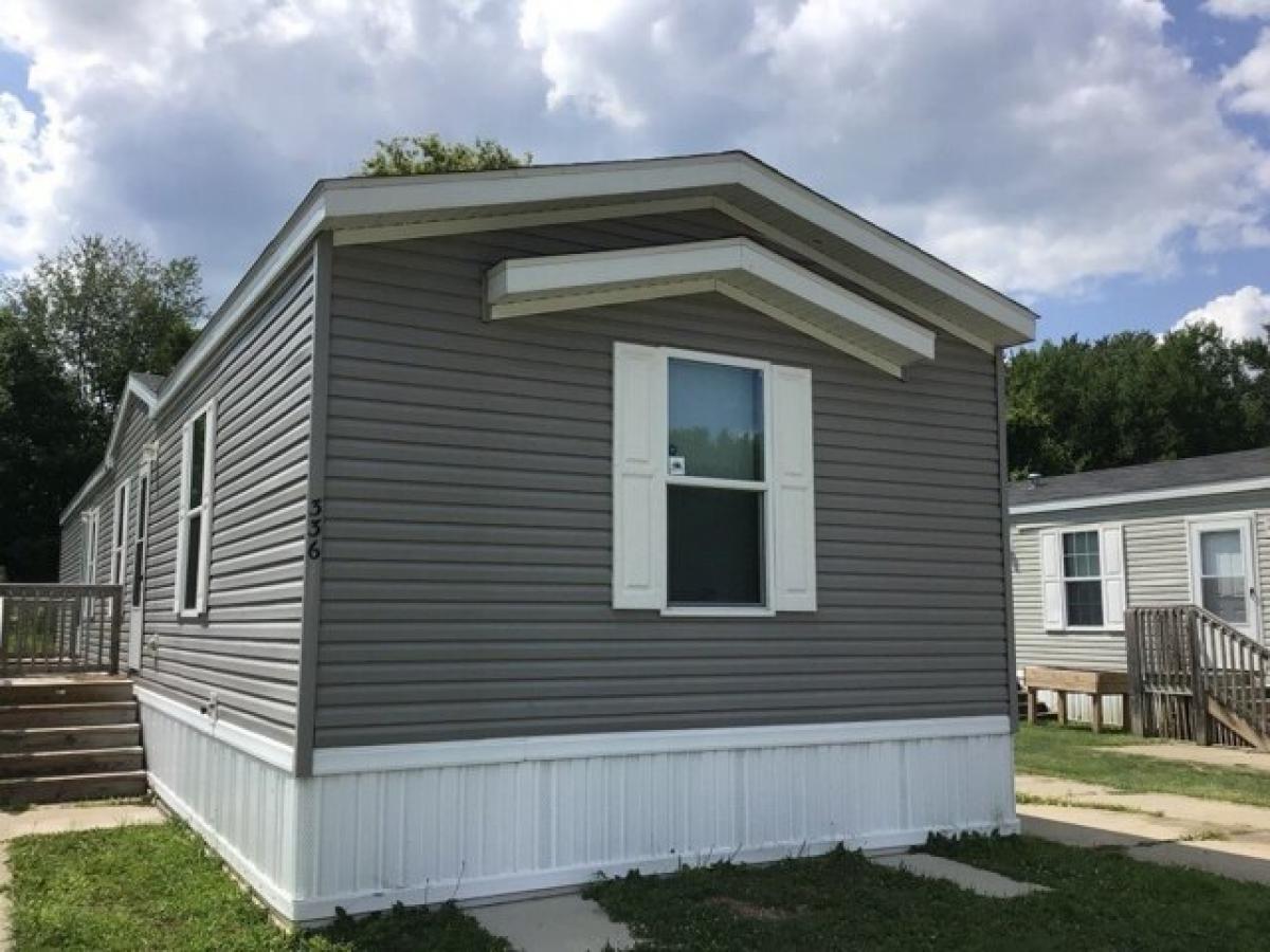 Picture of Home For Sale in Goshen, Indiana, United States