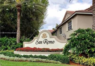 Home For Rent in Weston, Florida