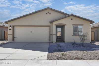 Home For Sale in Buckeye, Arizona