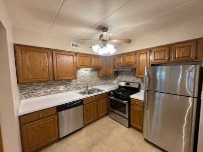 Home For Rent in Oak Lawn, Illinois