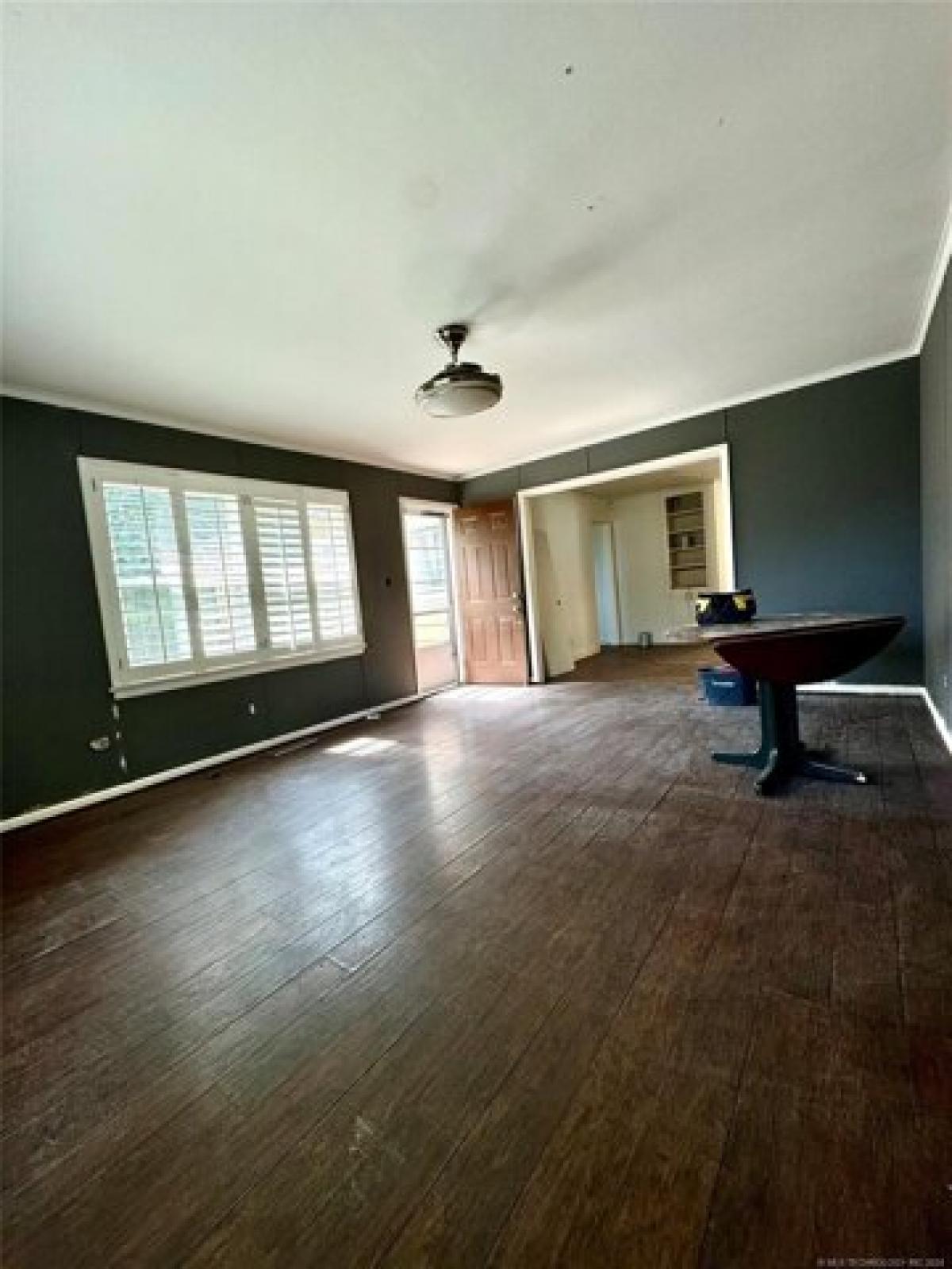 Picture of Home For Sale in Tulsa, Oklahoma, United States