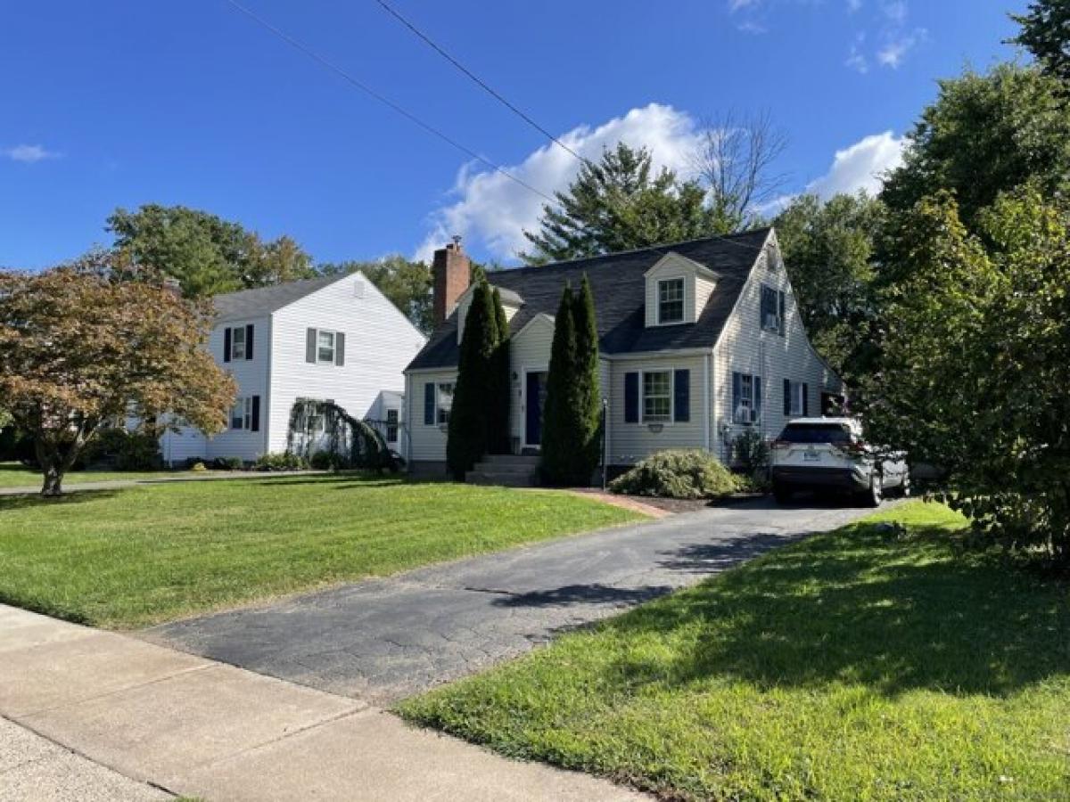 Picture of Home For Rent in West Hartford, Connecticut, United States