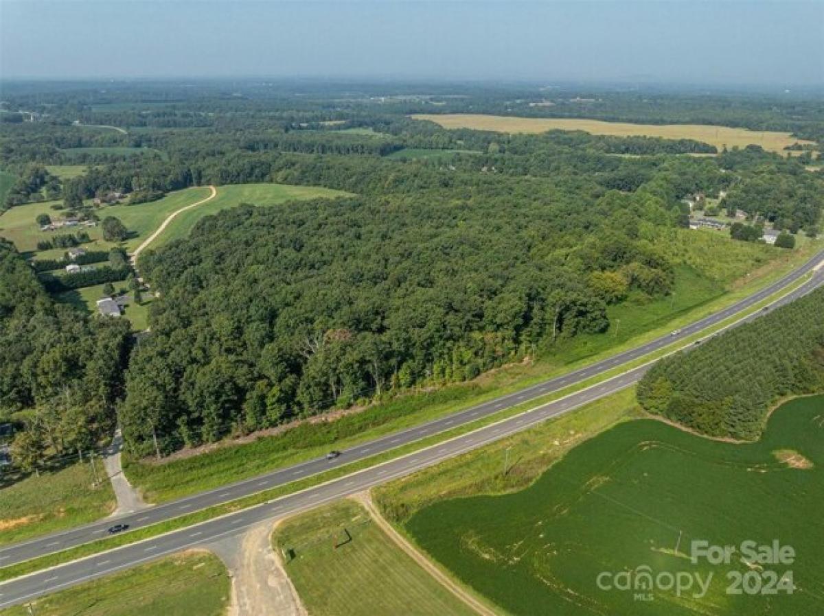 Picture of Residential Land For Sale in Maiden, North Carolina, United States