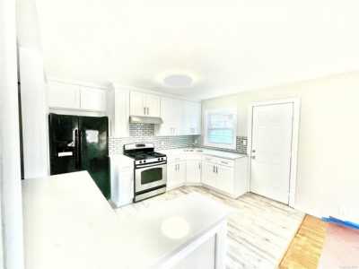 Apartment For Rent in Valley Stream, New York