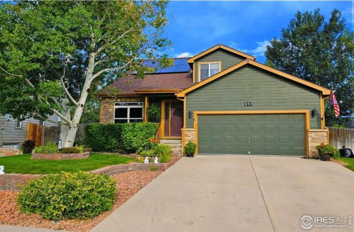 Picture of Home For Sale in Johnstown, Colorado, United States