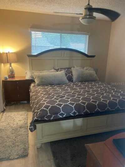 Home For Sale in Deltona, Florida