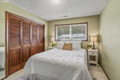 Home For Sale in Castle Rock, Washington