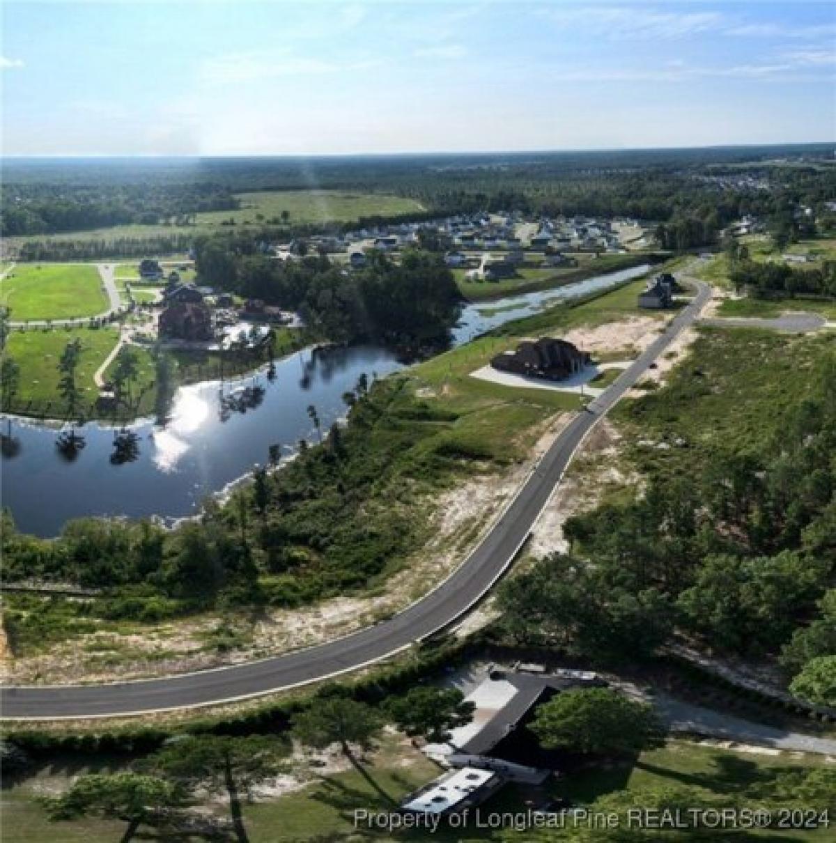 Picture of Residential Land For Sale in Raeford, North Carolina, United States