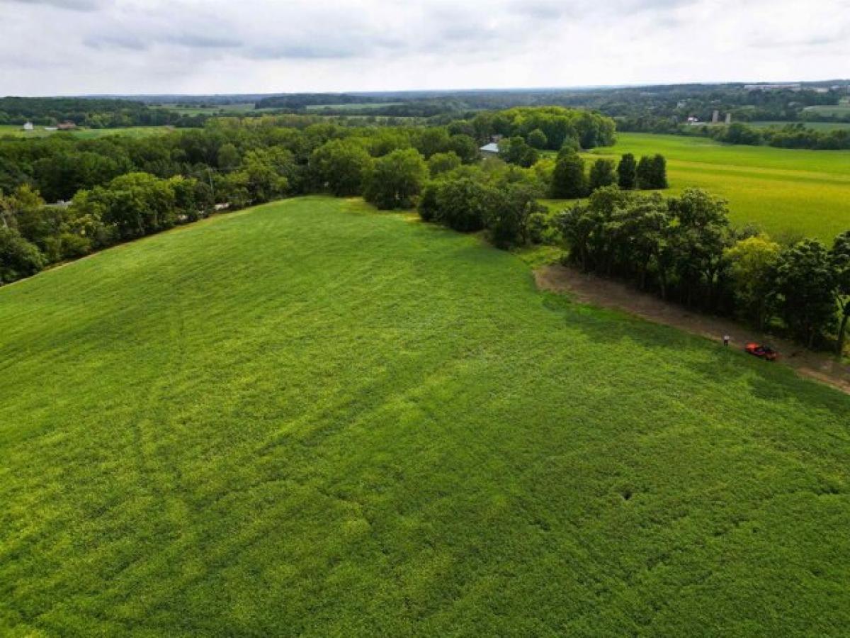 Picture of Residential Land For Sale in Mukwonago, Wisconsin, United States