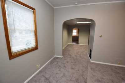 Home For Sale in Mishawaka, Indiana