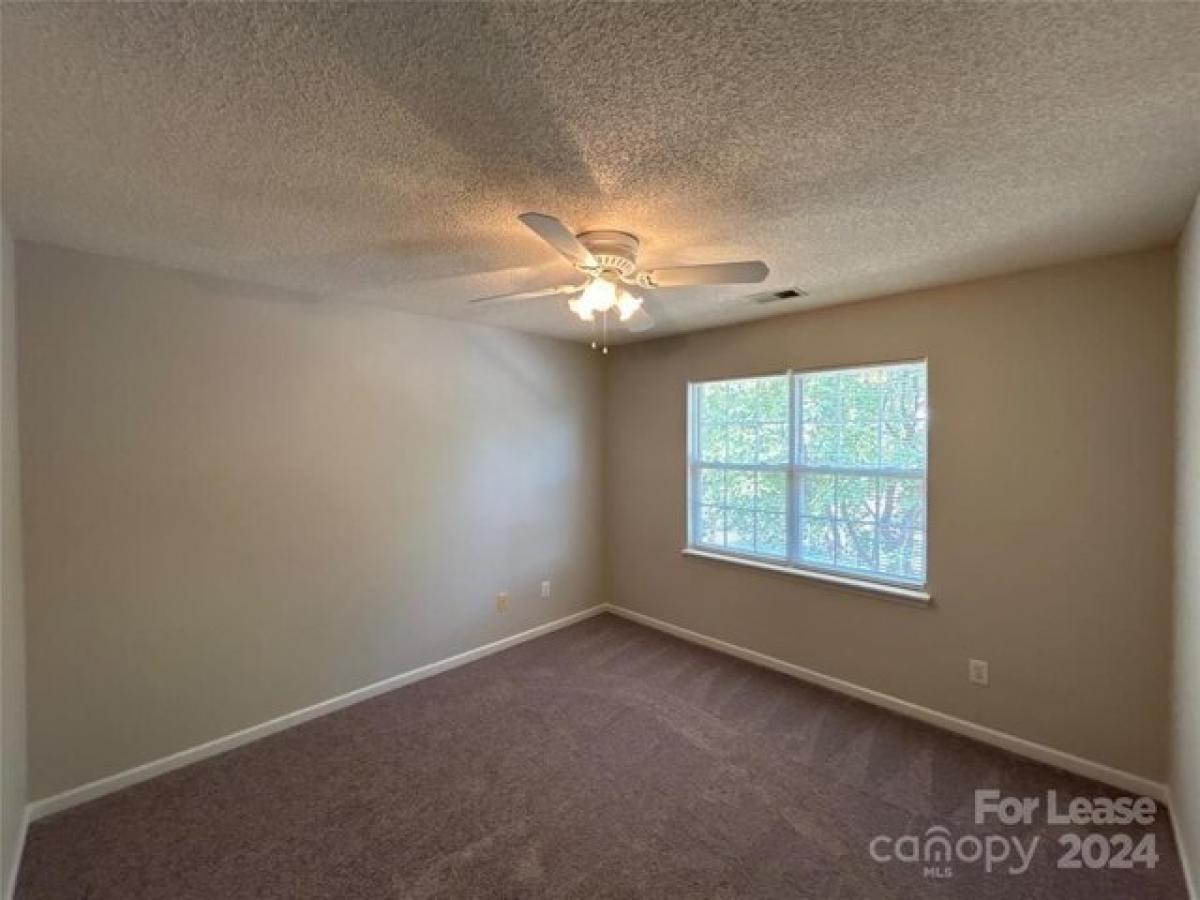 Picture of Home For Rent in Charlotte, North Carolina, United States