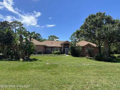 Home For Sale in Grant, Florida