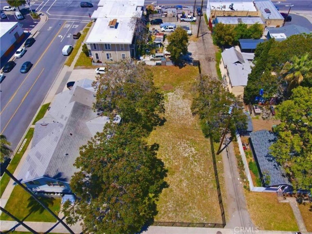 Picture of Residential Land For Sale in Pomona, California, United States