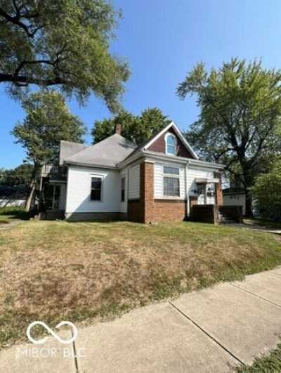 Home For Sale in Anderson, Indiana