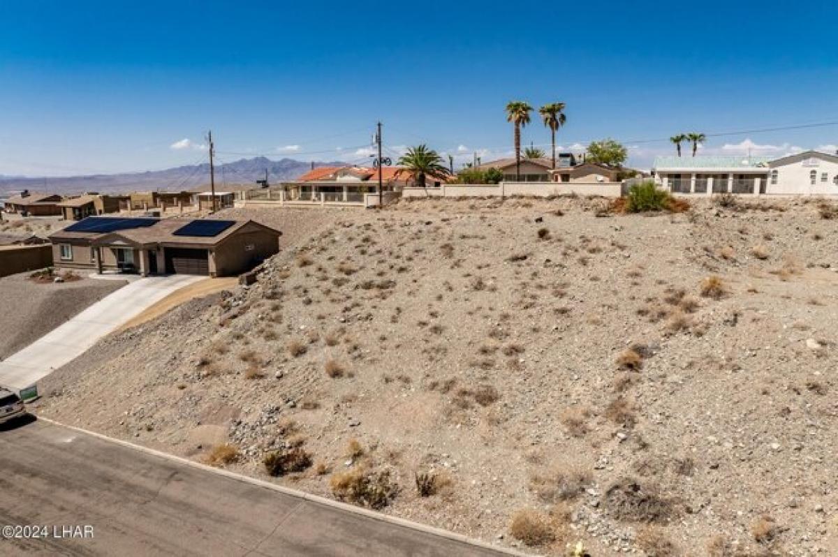 Picture of Residential Land For Sale in Lake Havasu City, Arizona, United States