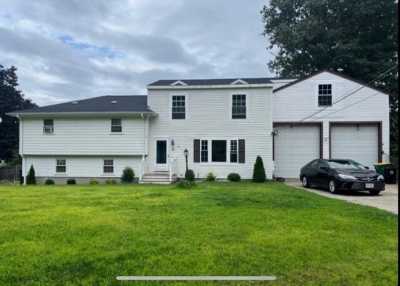 Home For Sale in North Attleboro, Massachusetts