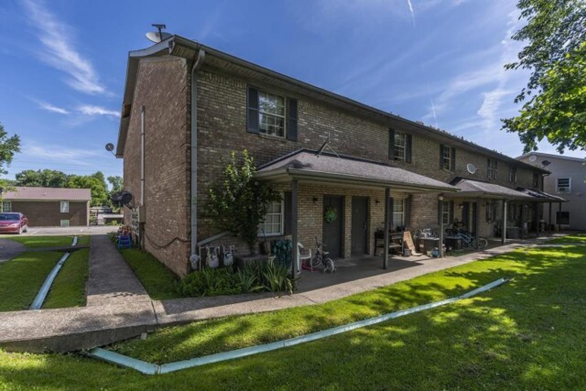 Picture of Home For Sale in Berea, Kentucky, United States