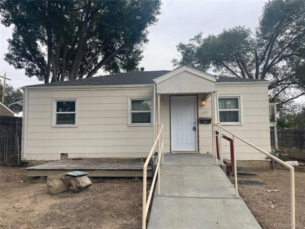 Picture of Home For Sale in Pueblo, Colorado, United States