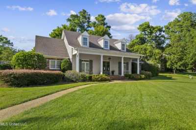 Home For Sale in Madison, Mississippi