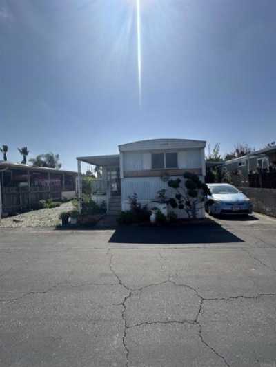 Home For Sale in Oceanside, California