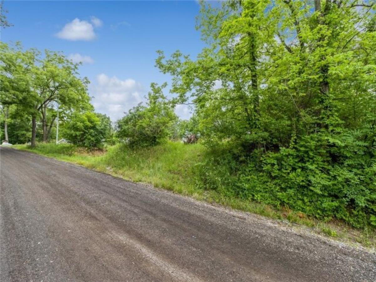 Picture of Residential Land For Sale in West Des Moines, Iowa, United States