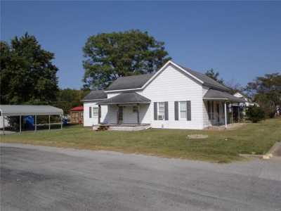 Home For Sale in Percy, Illinois