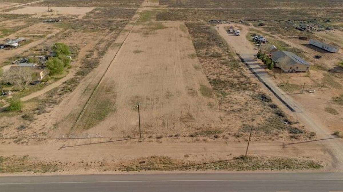 Picture of Residential Land For Sale in Odessa, Texas, United States