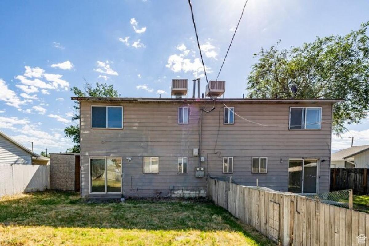 Picture of Home For Sale in West Valley City, Utah, United States