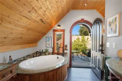 Home For Sale in Port Townsend, Washington