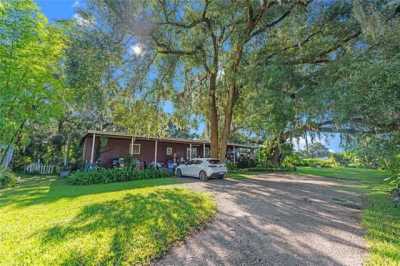 Home For Sale in Plant City, Florida