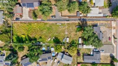 Residential Land For Sale in Newberg, Oregon