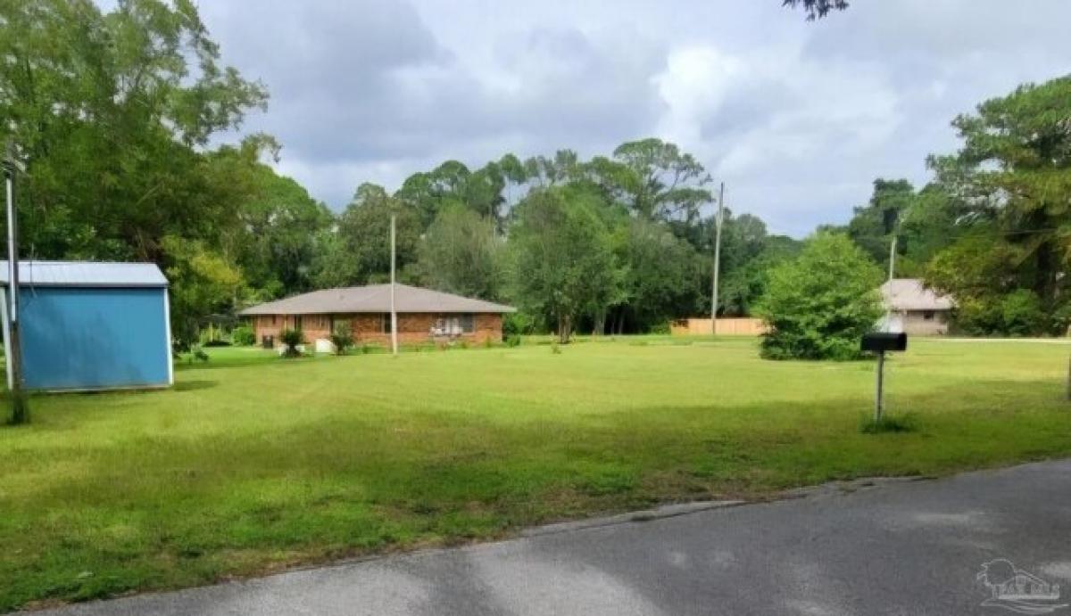 Picture of Residential Land For Sale in Pensacola, Florida, United States