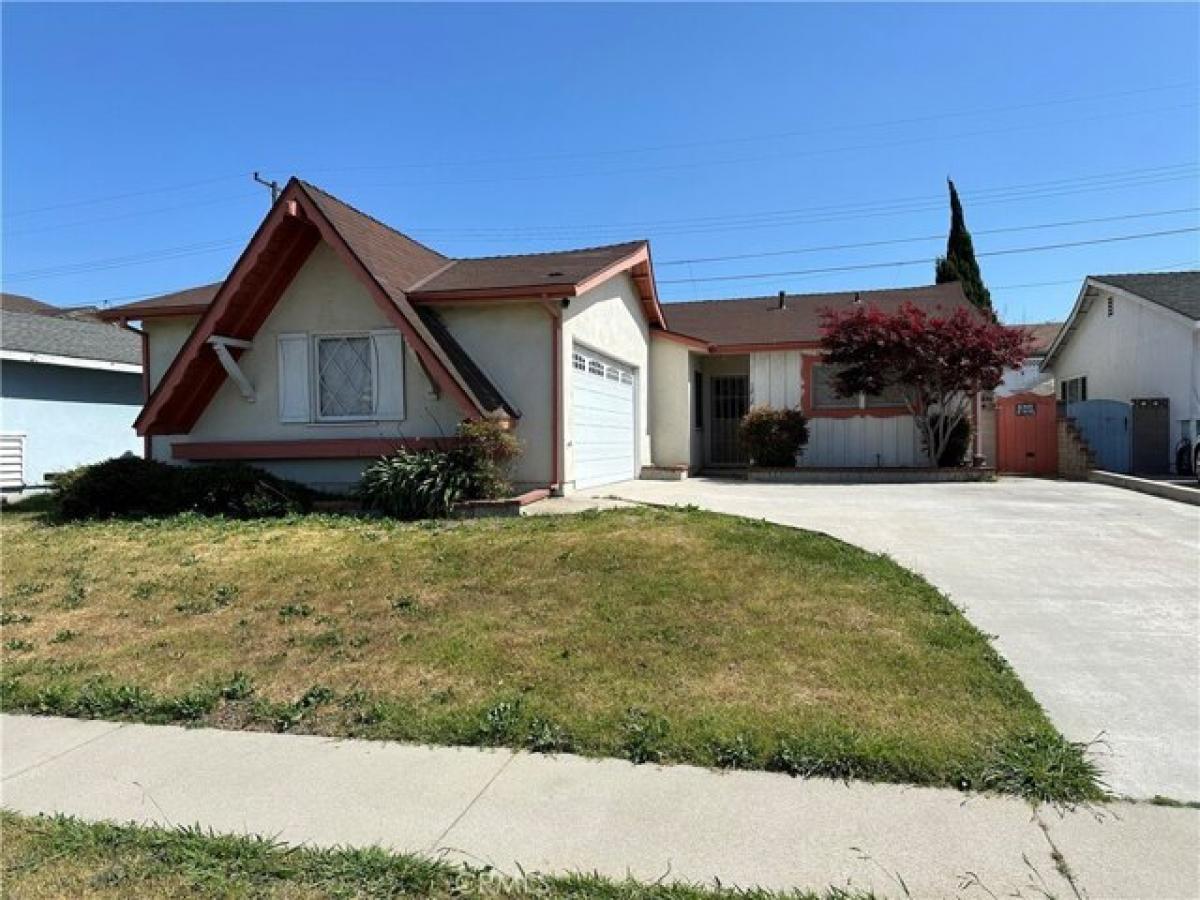 Picture of Home For Sale in Torrance, California, United States