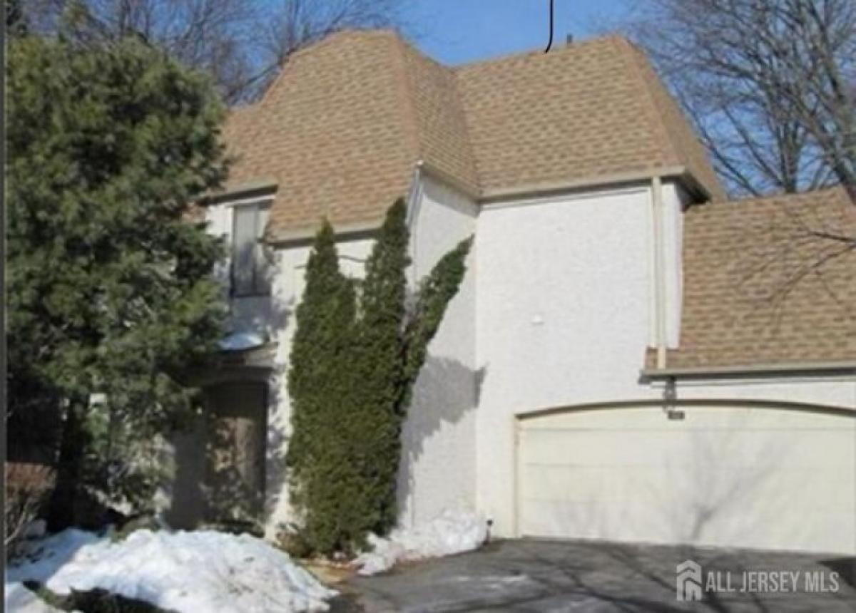 Picture of Home For Rent in Edison, New Jersey, United States