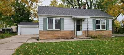 Home For Sale in Union Grove, Wisconsin