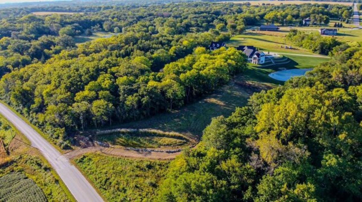 Picture of Residential Land For Sale in Bondurant, Iowa, United States