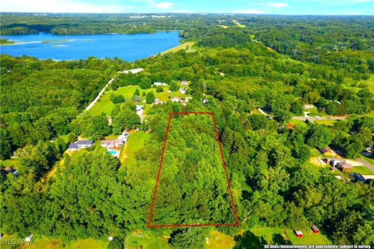 Picture of Residential Land For Sale in Clinton, Ohio, United States