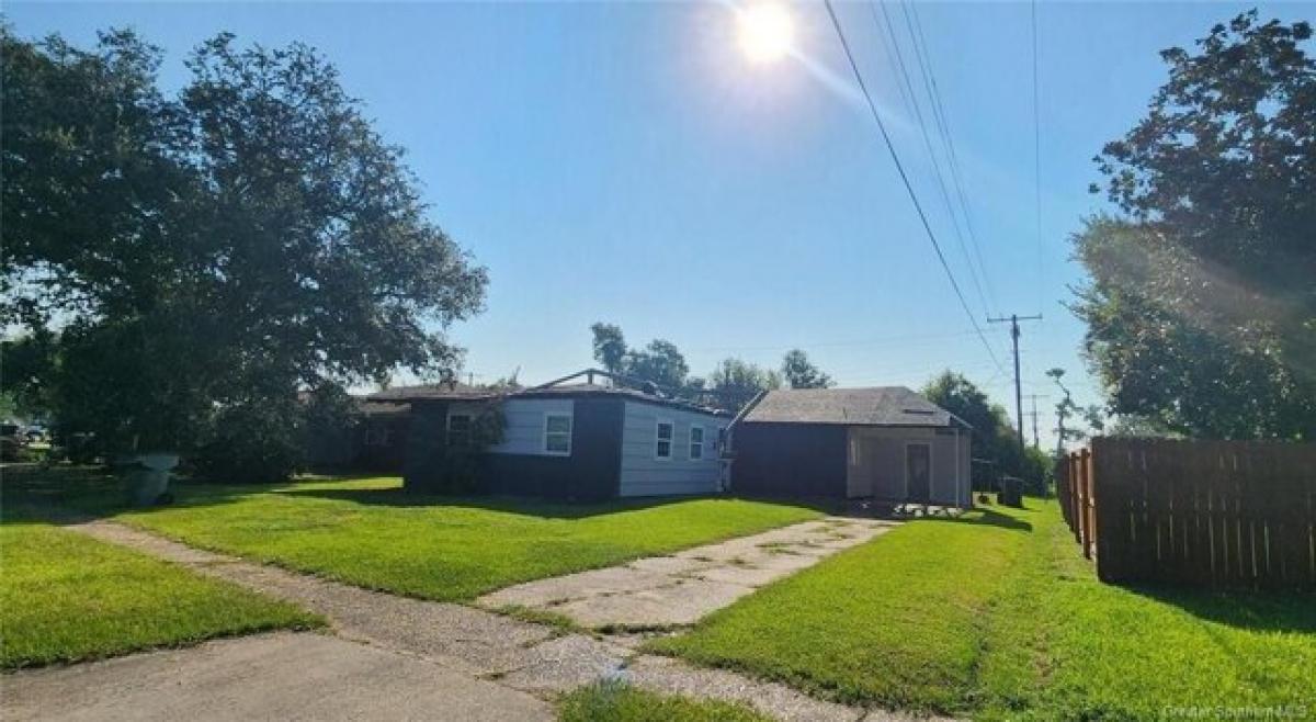 Picture of Residential Land For Rent in Lake Charles, Louisiana, United States