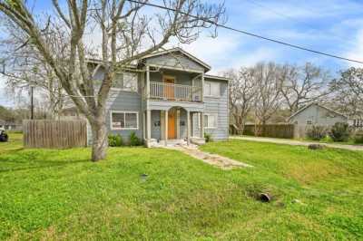 Home For Sale in La Marque, Texas