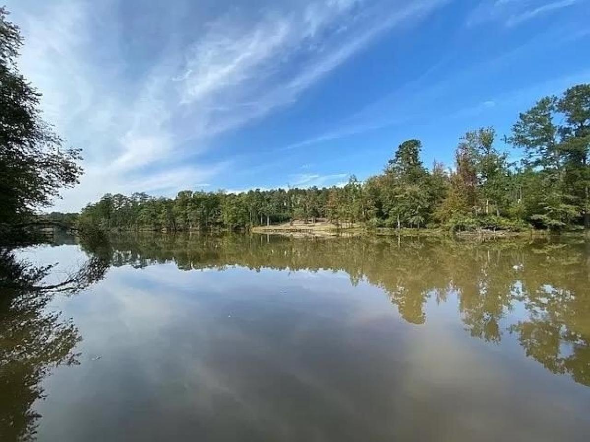 Picture of Residential Land For Sale in Eatonton, Georgia, United States